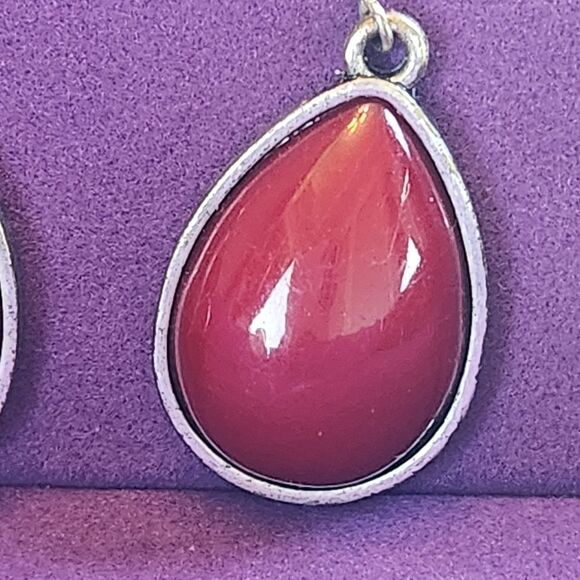 🩵Premier "Cayenne" Red Teardrop Dangling Earrings - Picture 4 of 6